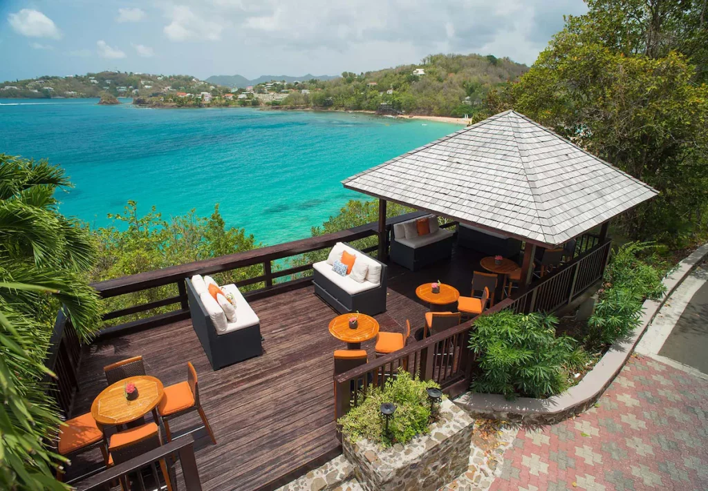 Gallery Sandals Regency La Toc