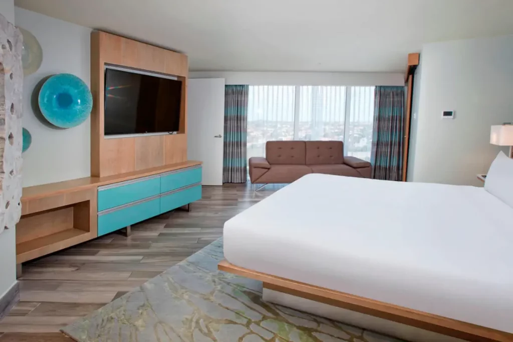 Tradewinds, Adults Only, Club lounge access,
Junior Suite, Ocean view