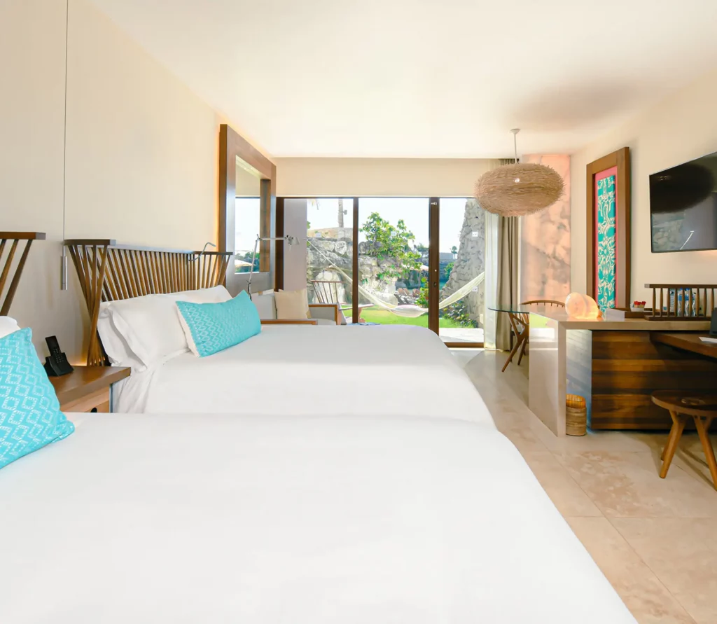 OCEAN FRONT FAMILY SUITE