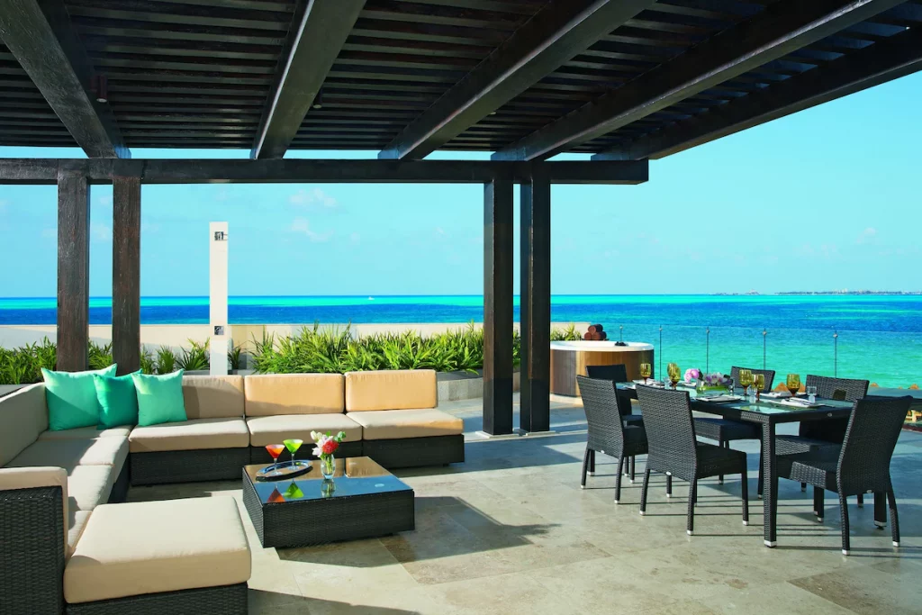 Gallery Dreams Playa Mujeres Golf & Spa Resort