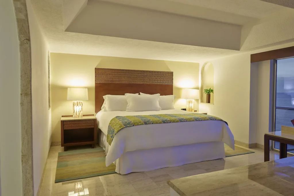 Ocean Front Two Bedroom Family & Friends Suite