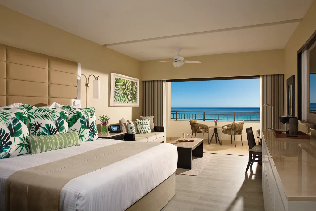 Junior Suite Ocean View or Ocean Front