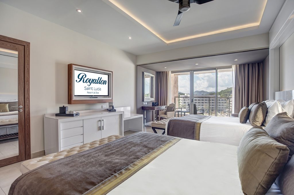 DIAMOND CLUB™ LUXURY JUNIOR SUITE