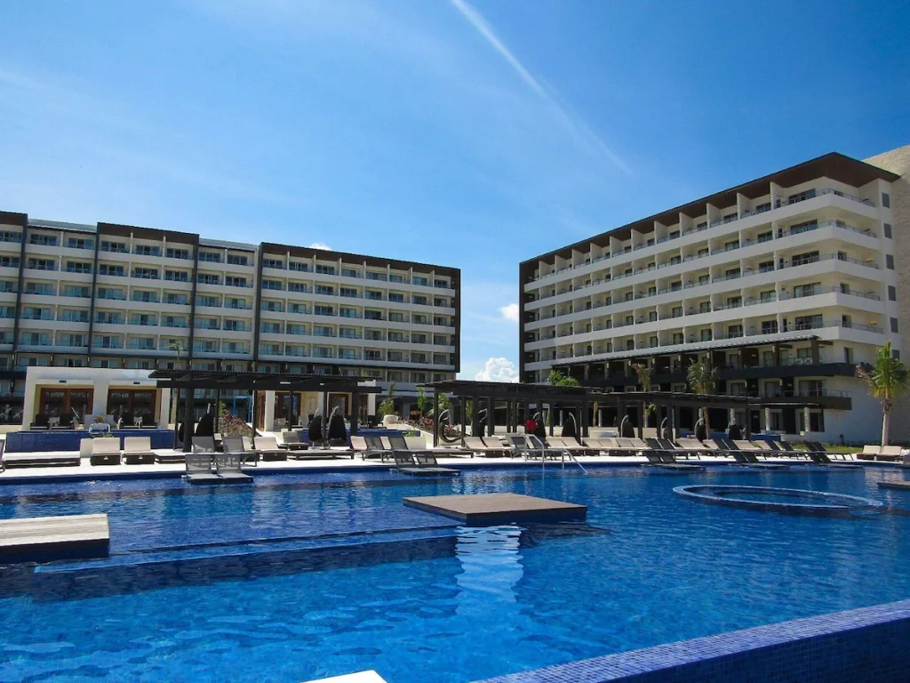 Gallery Royalton Blue Waters Montego Bay Resort