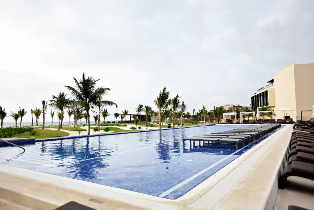Gallery Royalton Riviera Cancun Resort & Spa