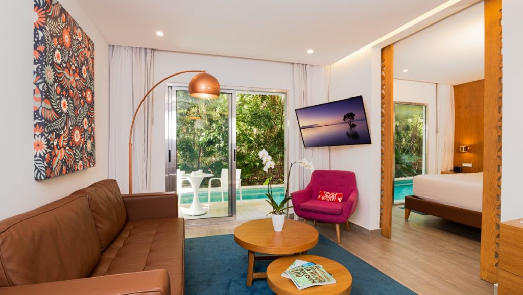 ONE BEDROOM SWIM UP RESORT RESIDENCE