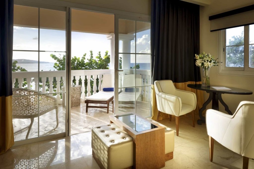 Romance Villa Suite Ocean View