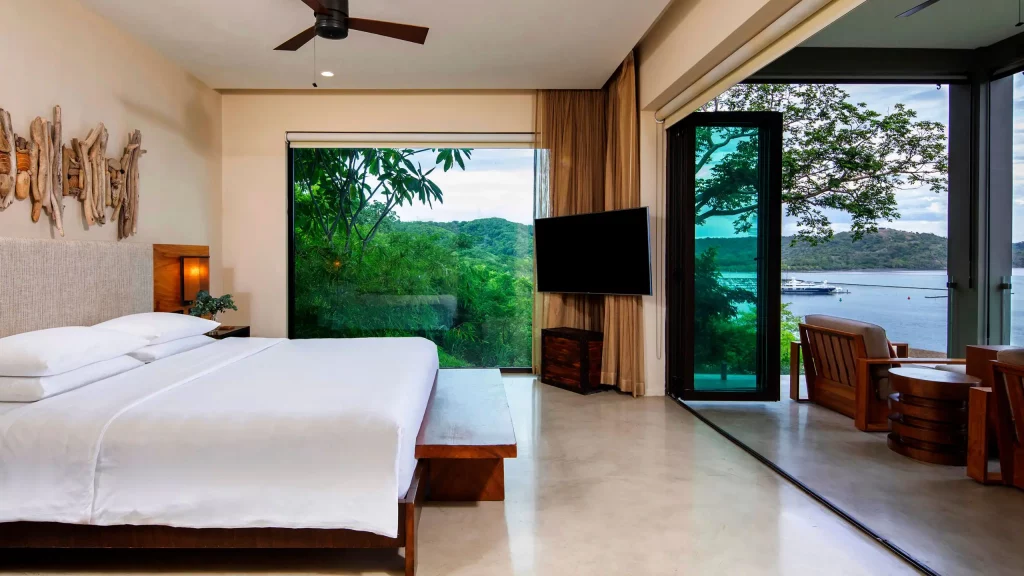 Andaz King Suite with Bay View