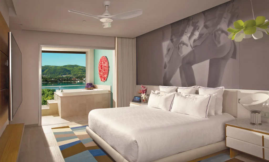 Xhale club Master Suite Ocean View