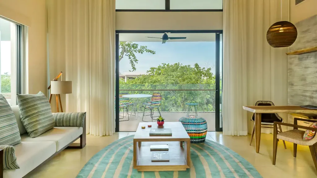 Lagoon View Plunge Pool Suite