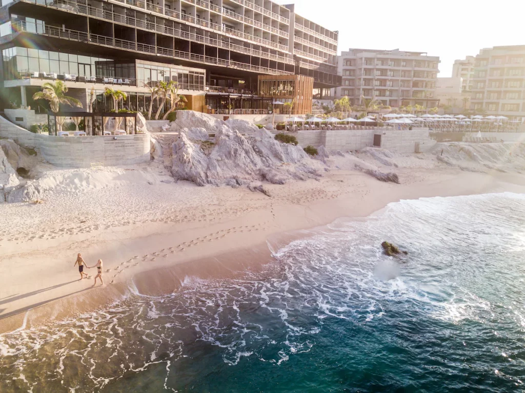 Gallery Thompson Resort