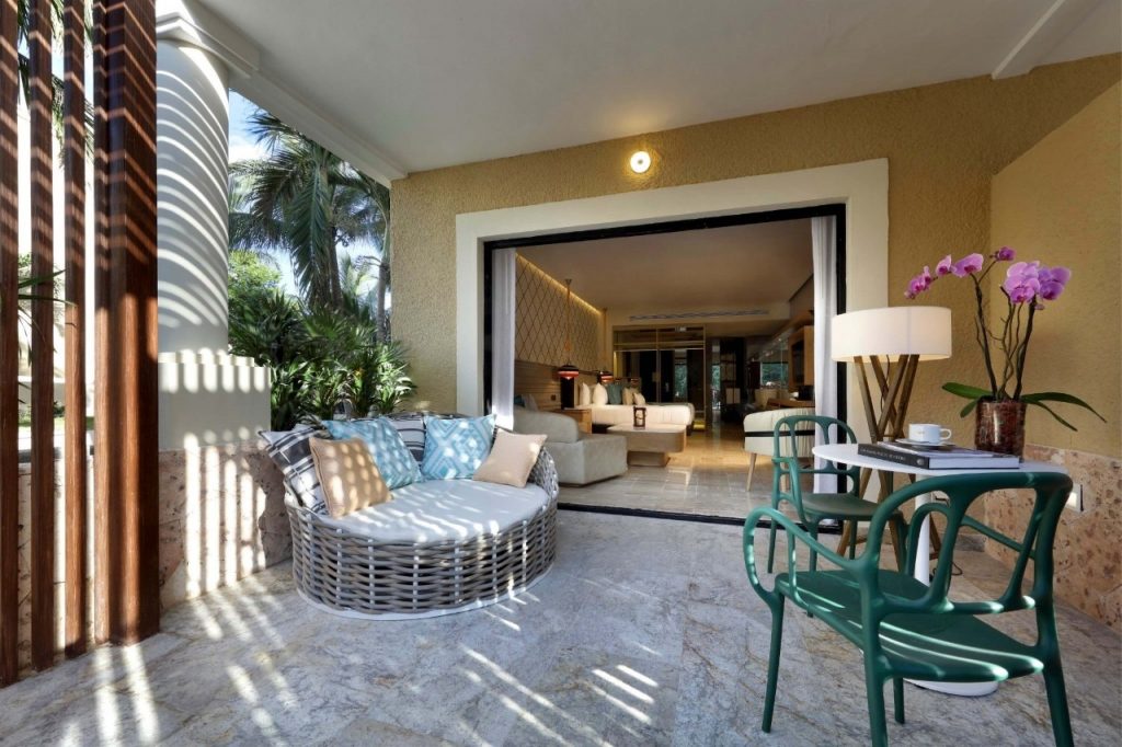 Junior Suite Private Pool Garden View