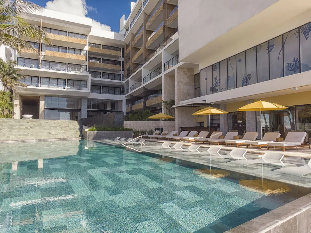 Gallery The Fives Oceanfront Resort Riviera Maya