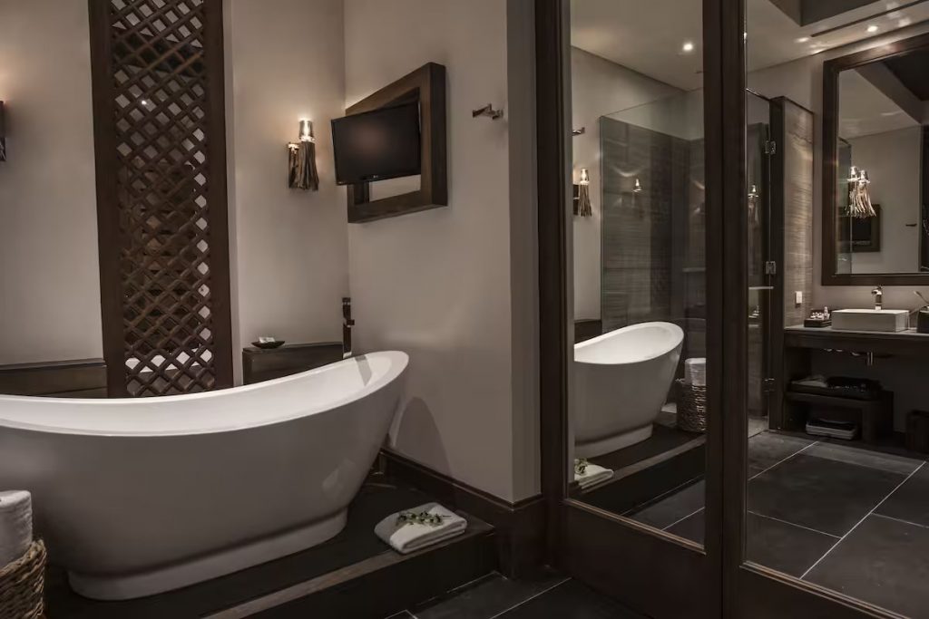 Ocean View Deluxe King or Double