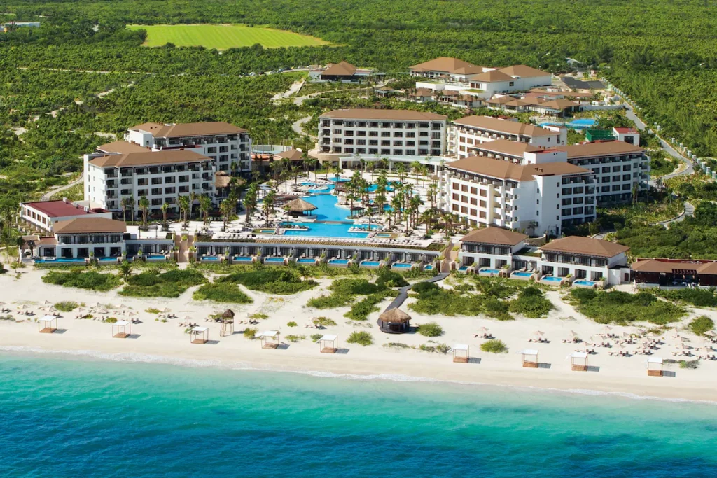 Gallery Secrets Playa Mujeres Golf & Spa Resort