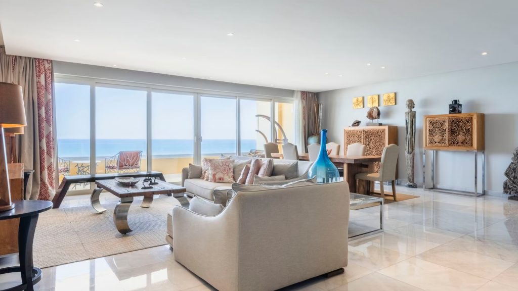 PENTHOUSE SUITE OCEAN FRONT