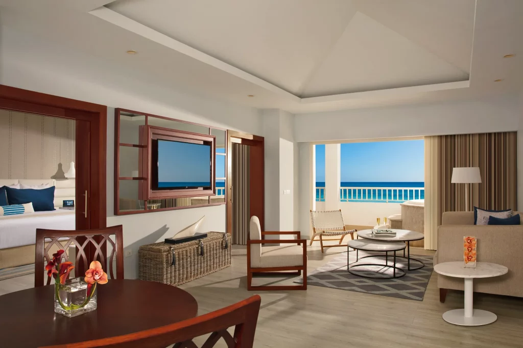 Preferred Club Master Suite Ocean Front