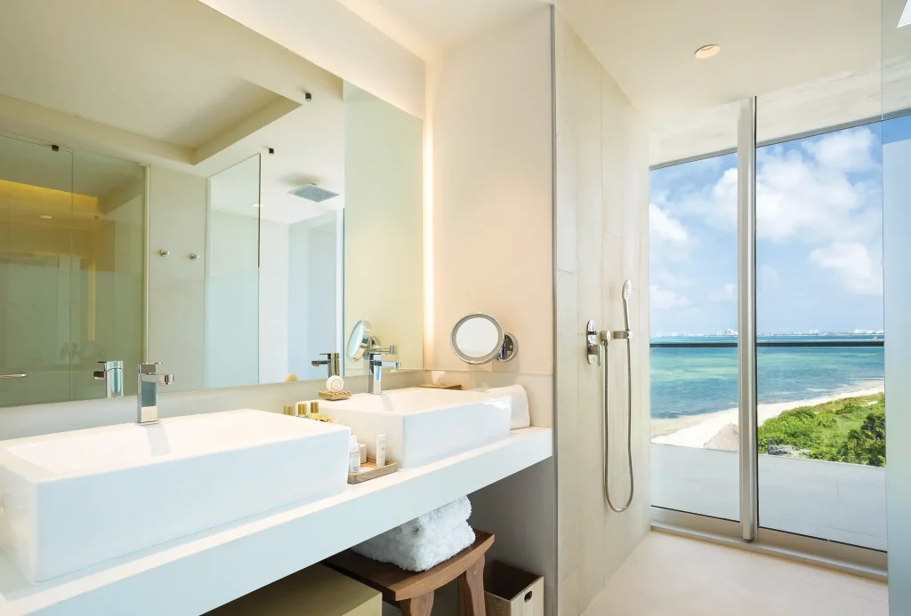 Preferred Club Deluxe Family Suite Ocean View