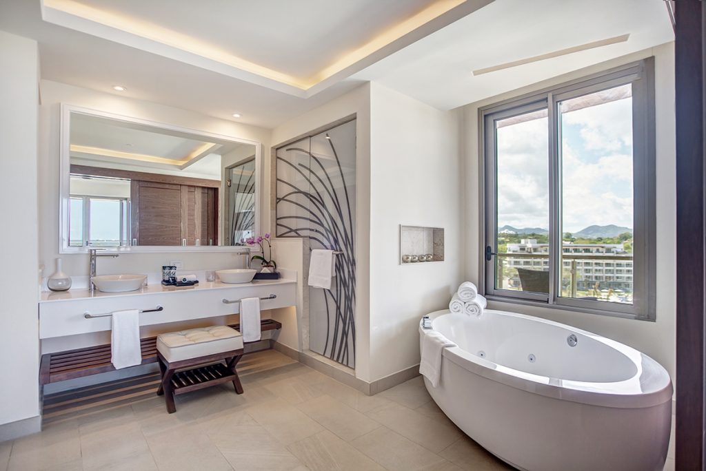 DIAMOND CLUB™ LUXURY PRESIDENTIAL ONE BEDROOM SUITE