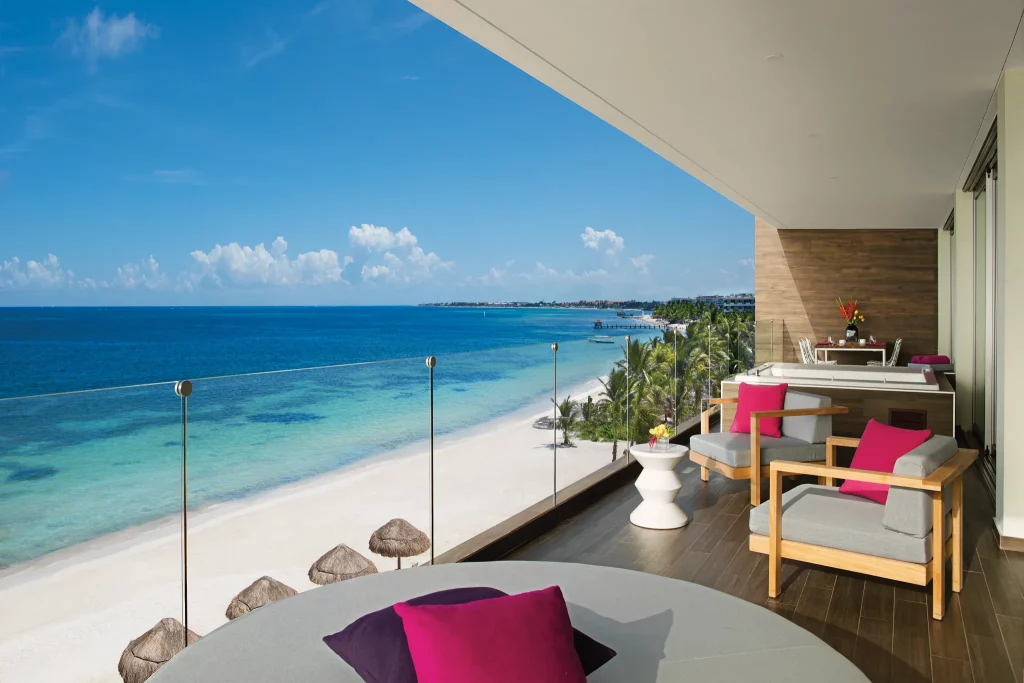 Preferred Club Presidential Suite Ocean Front