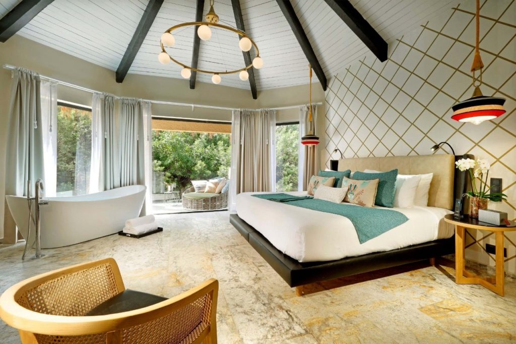 Romance Bungalow by the lake