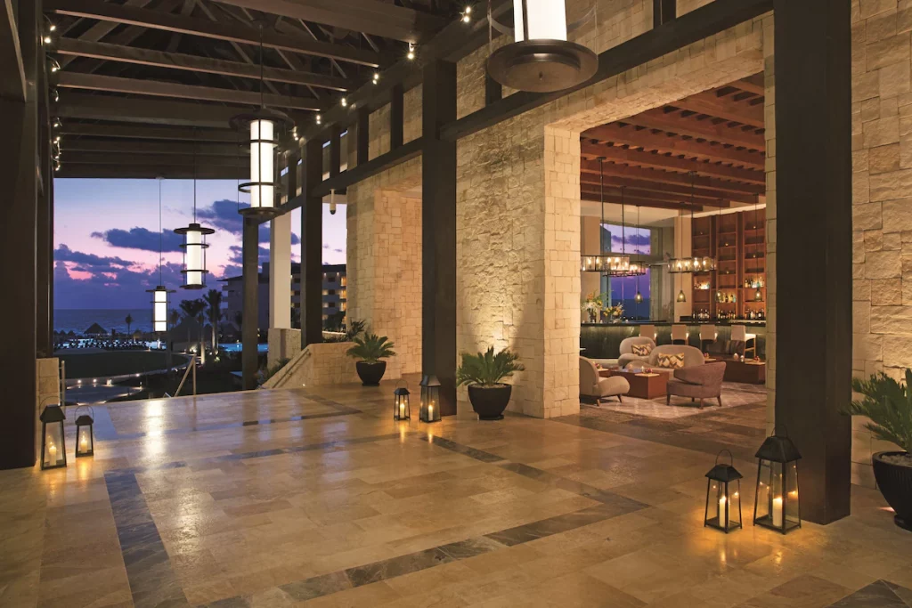 Gallery Dreams Playa Mujeres Golf & Spa Resort