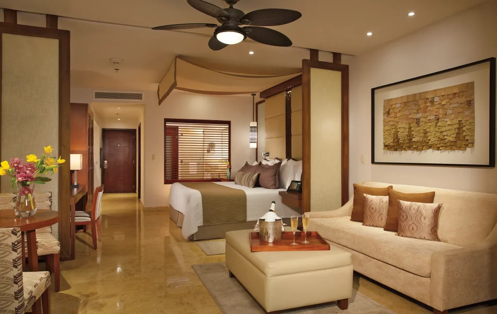 Preferred Club Junior Suite