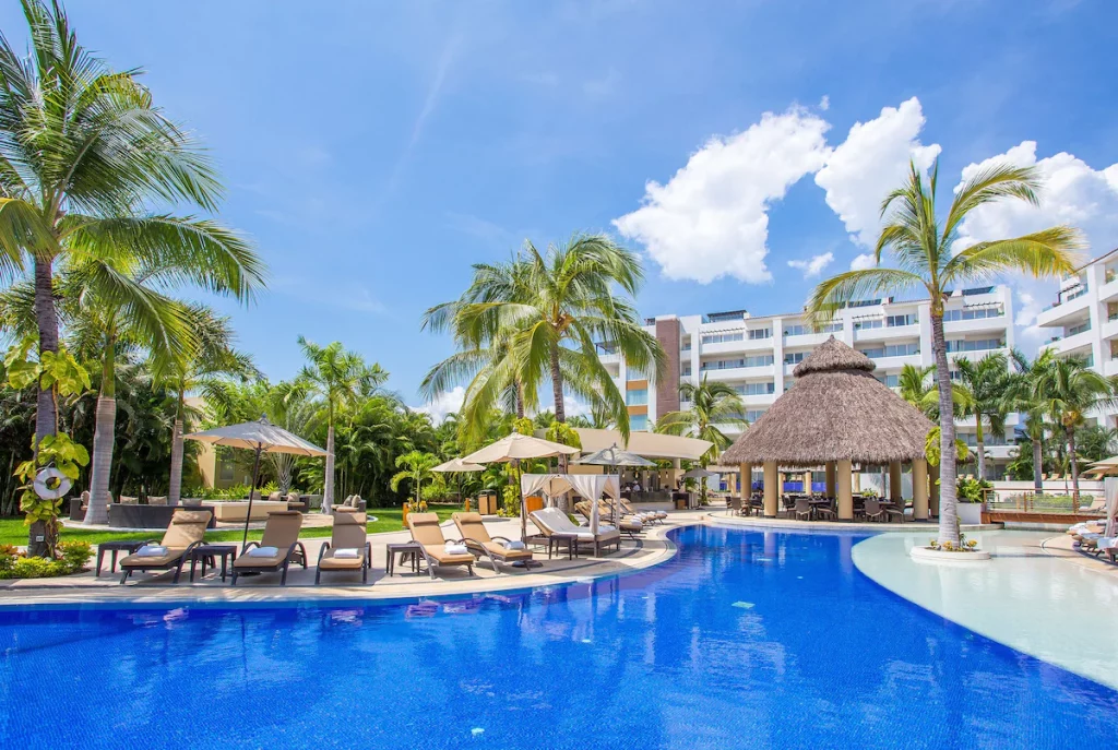 Gallery Marival Distinct Luxury Residences Resort Puerto Vallarta