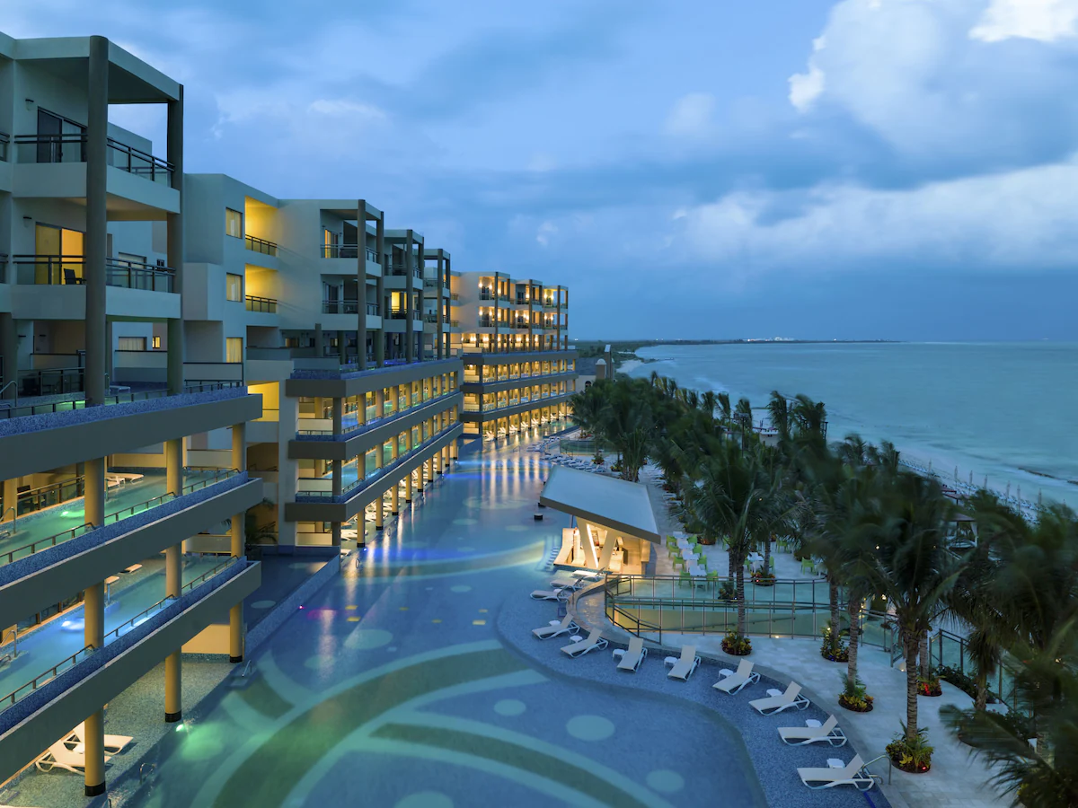 Generations Resort Riviera Maya Wedding