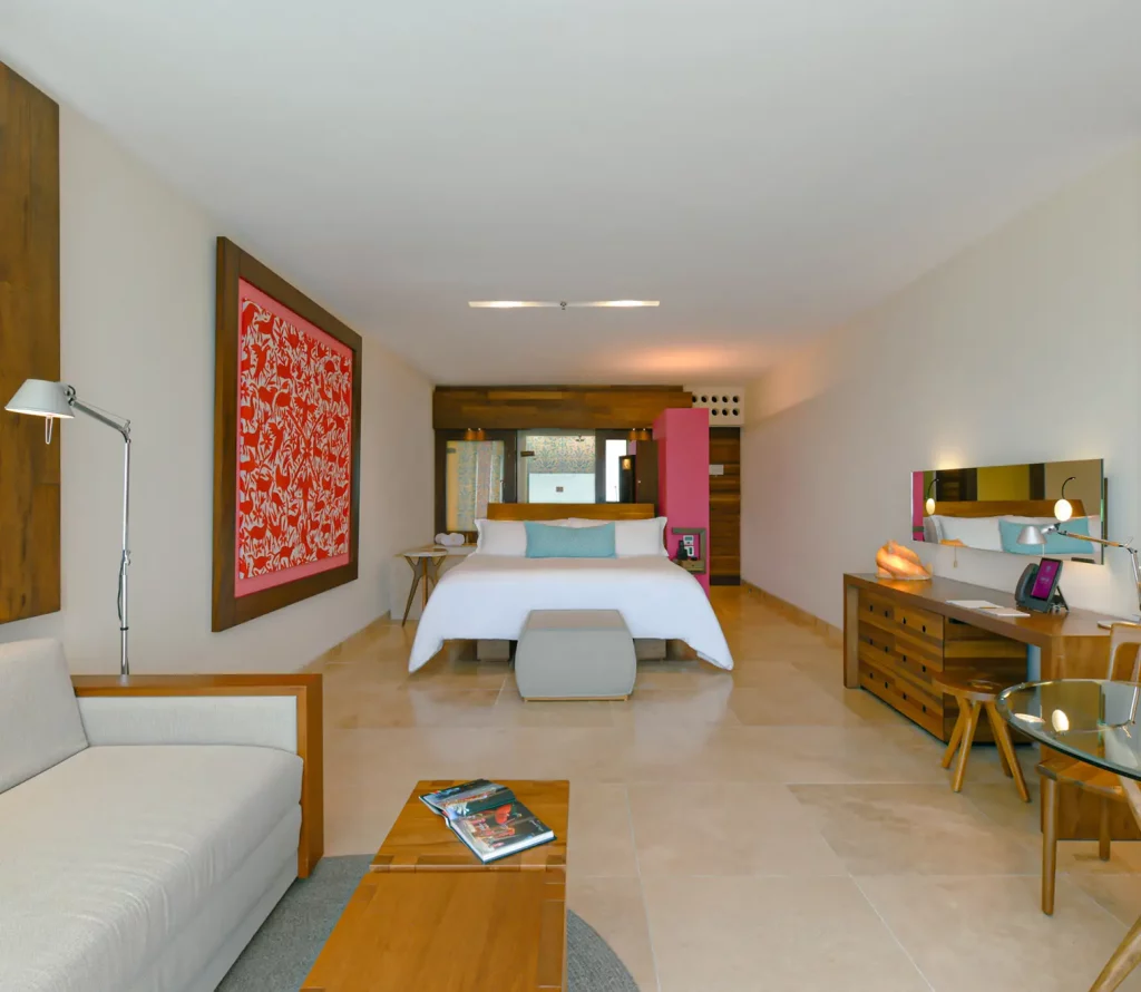 OCEAN FRONT FAMILY SUITE