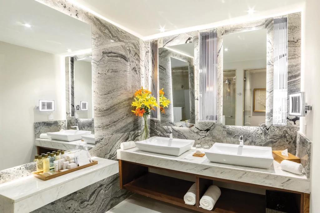 Preferred Club Junior Suite Swim Up