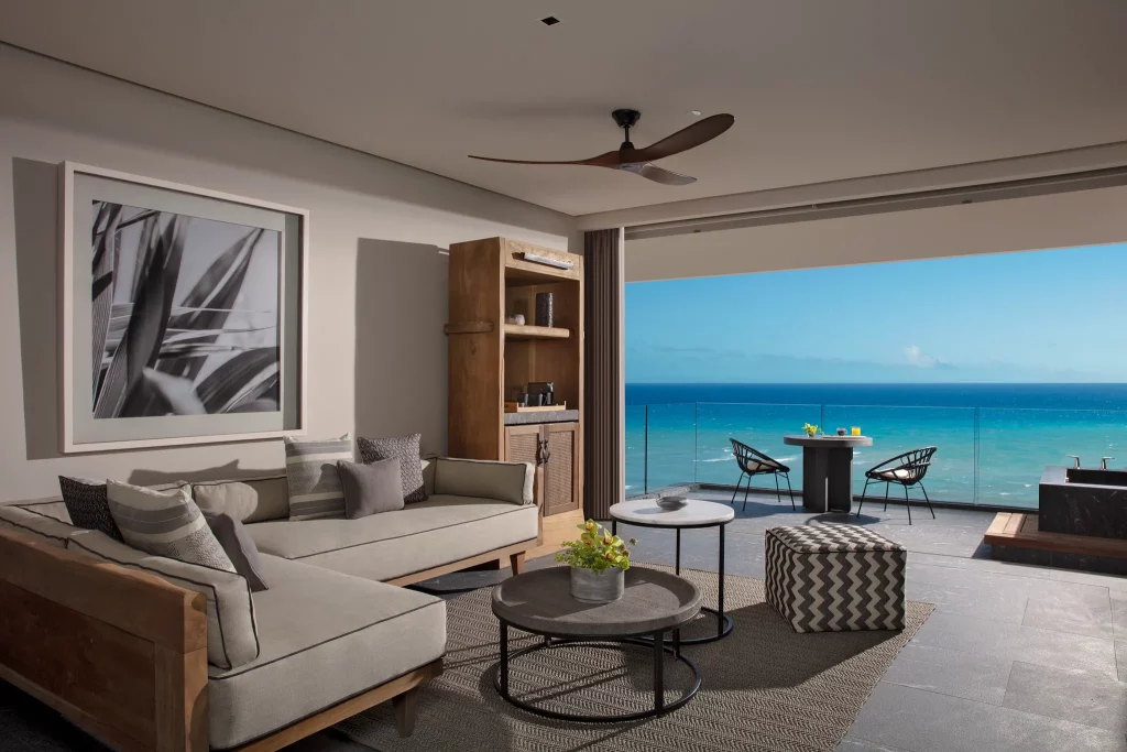 Preferred Club Master Suite Oceanfront