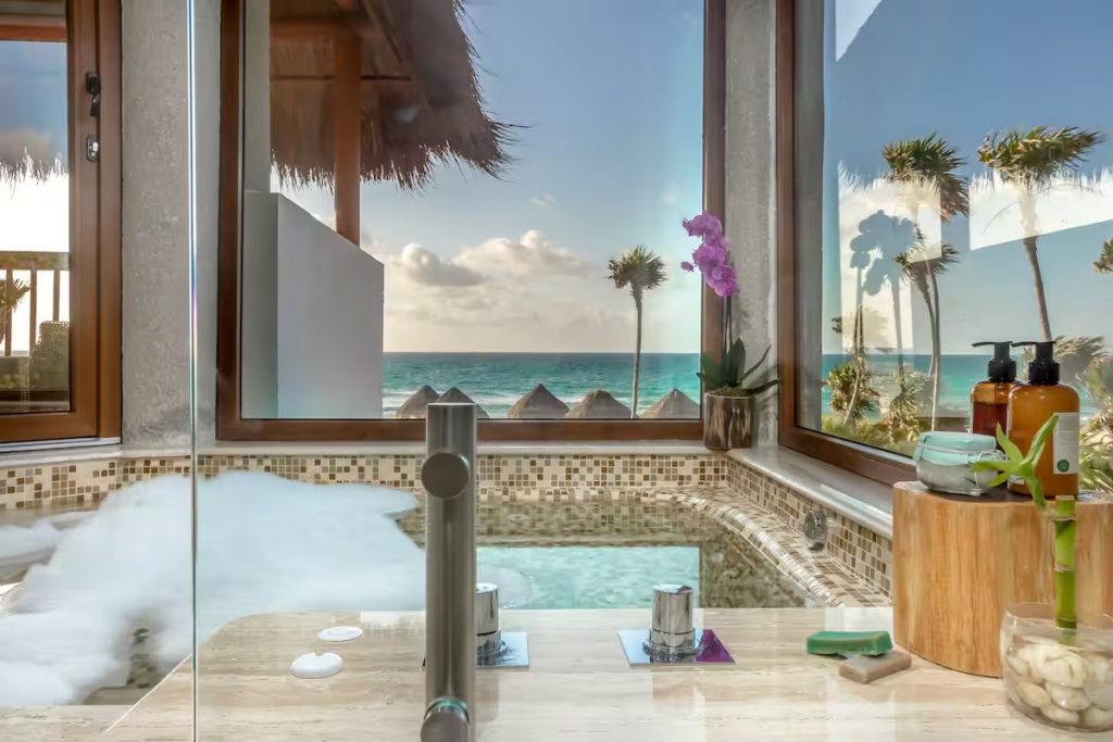 EMERALD JUNIOR SUITE