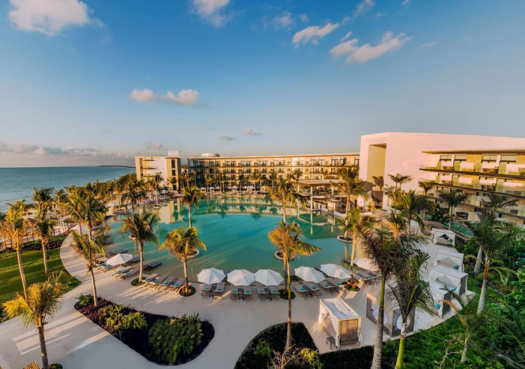 Haven Riviera Cancun - ResortBrides