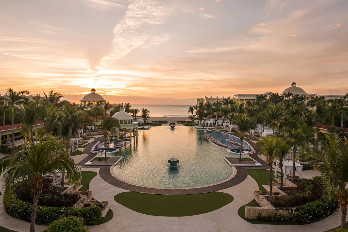 Iberostar Grand Paraiso Resort