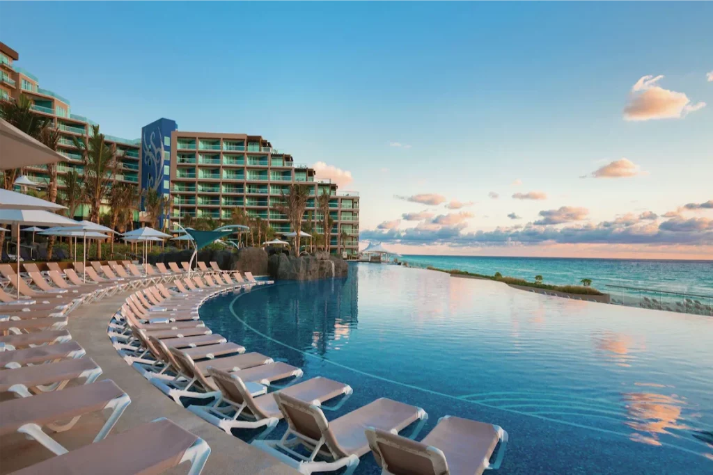 Gallery Hard Rock Hotel in Cancun: Vacation Like a Rockstar