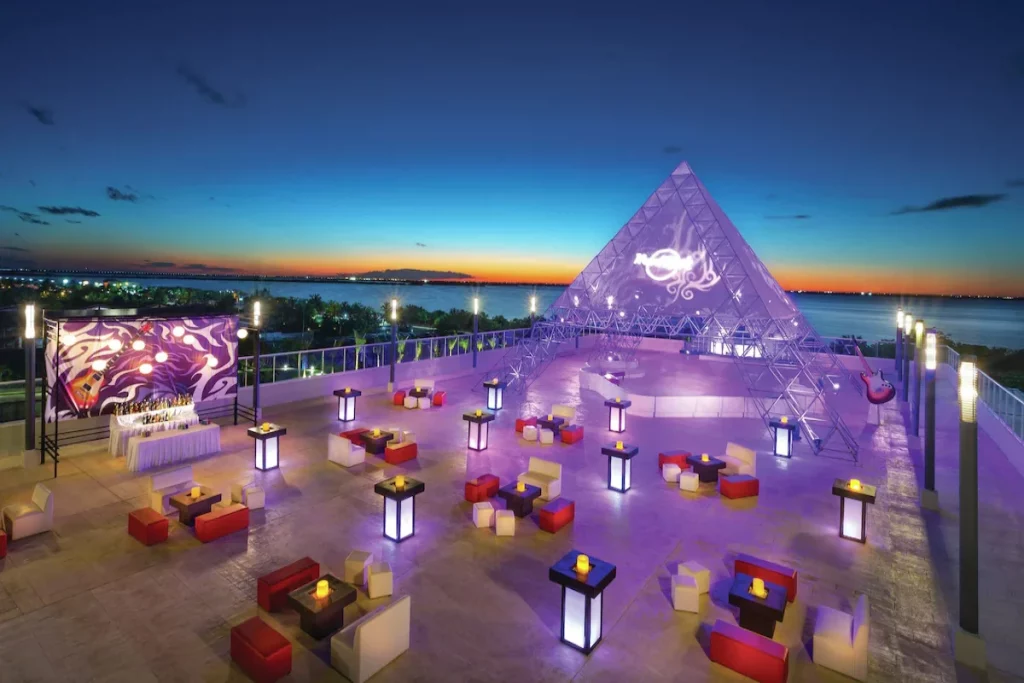 Gallery Hard Rock Hotel in Cancun: Vacation Like a Rockstar