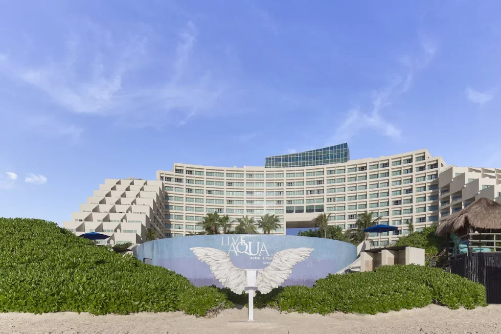 Gallery Live Aqua Beach Resort Cancun