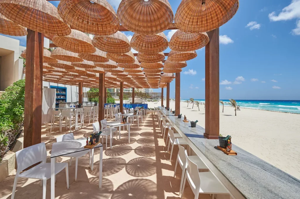 Gallery Live Aqua Beach Resort Cancun